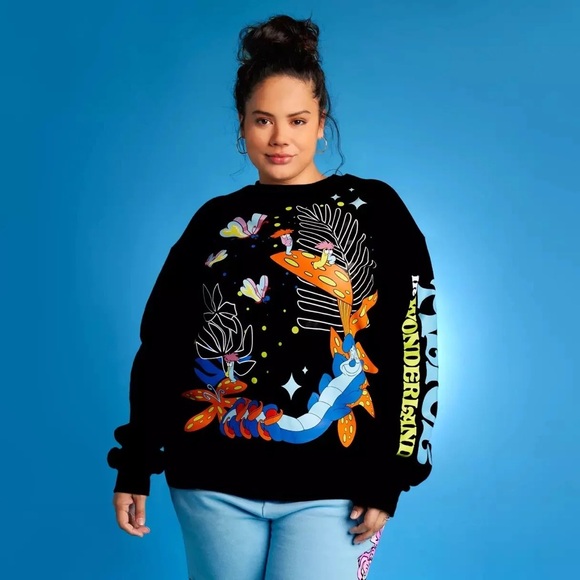 Disneys Alice In Wonderland pullover sweatshirt -sold out - Picture 10 of 10